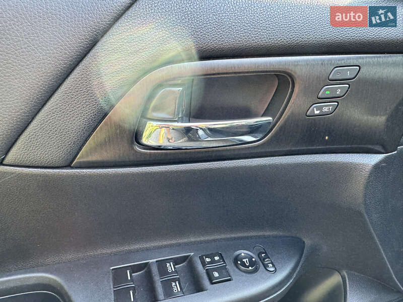 Седан Honda Accord 2015 в Харькове