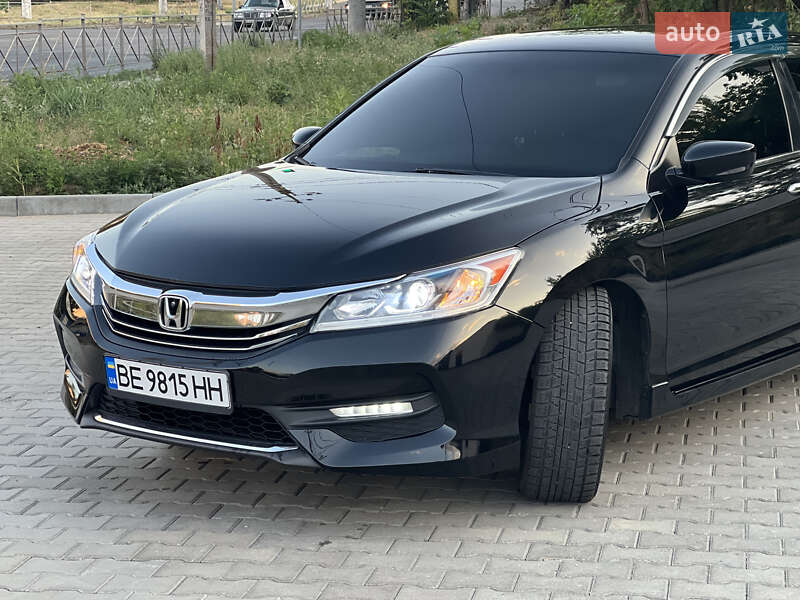 Седан Honda Accord 2017 в Николаеве