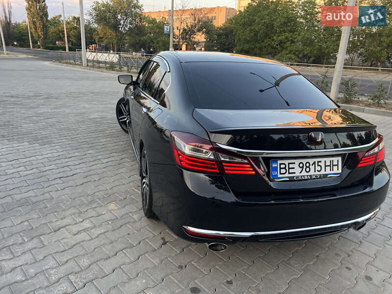 Седан Honda Accord 2017 в Николаеве