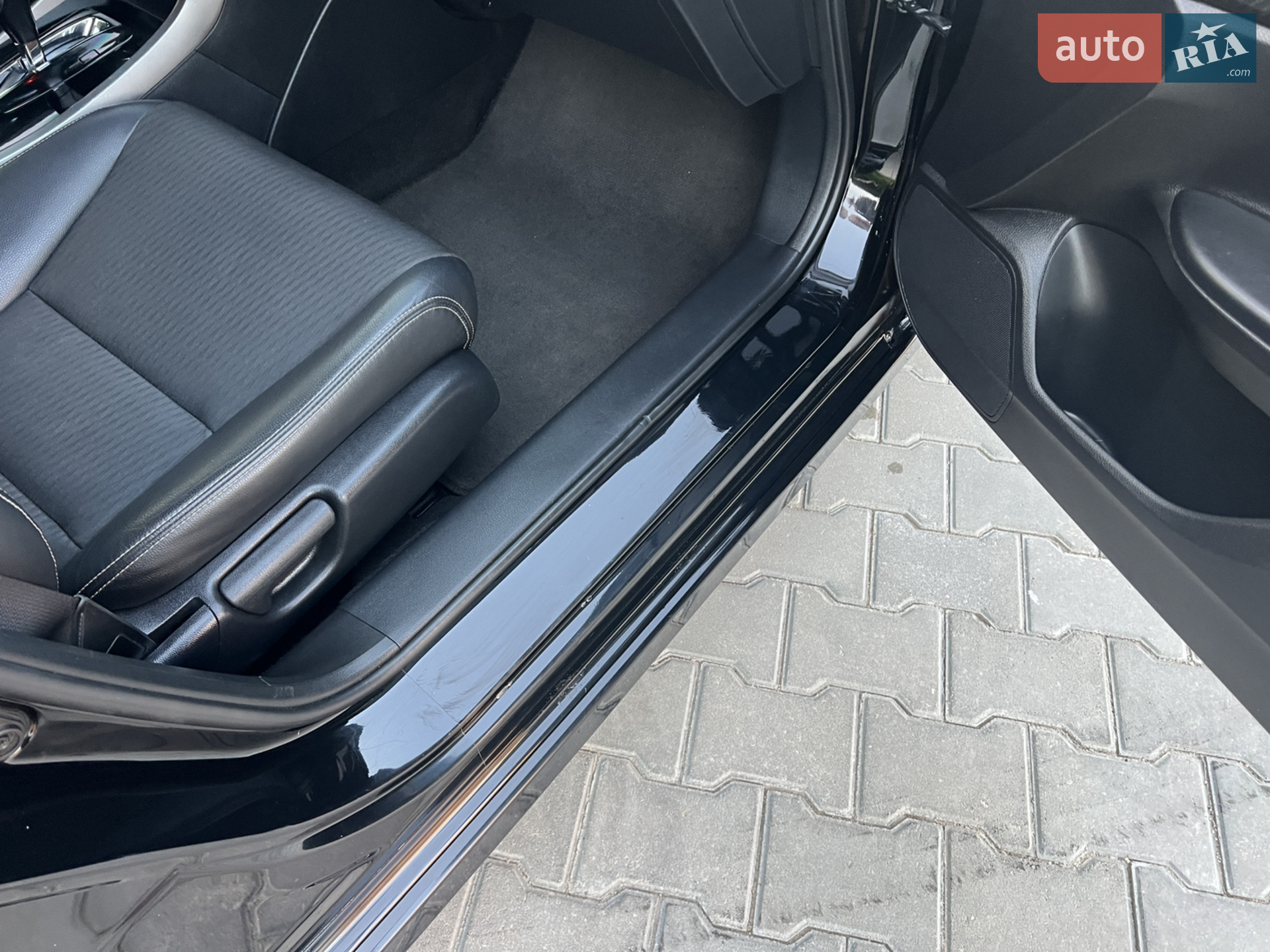 2017 Honda Accord - мініатюра 26