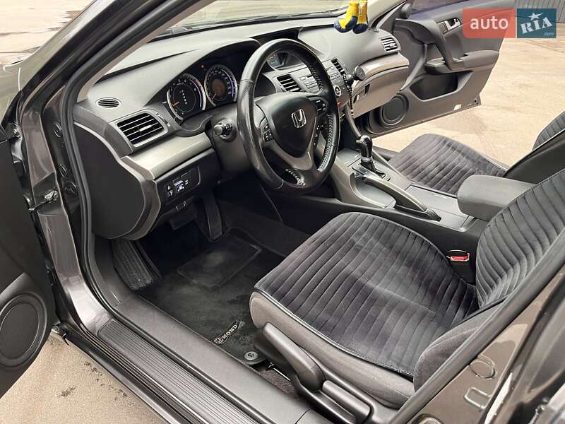 Универсал Honda Accord 2008 в Киеве
