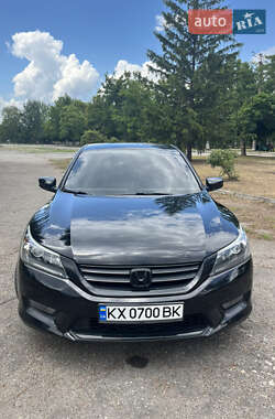 Седан Honda Accord 2014 в 