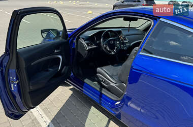 Купе Honda Accord 2011 в 