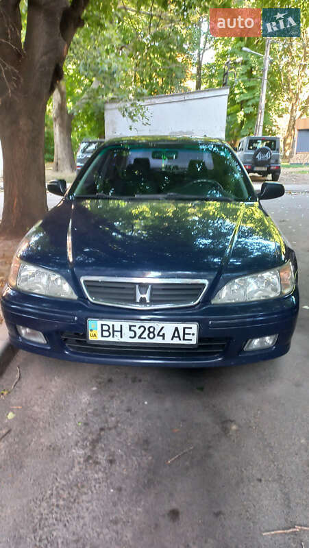 Седан Honda Accord 1999 в Одессе