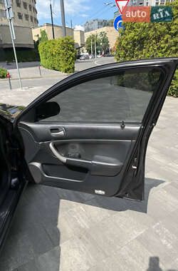 Седан Honda Accord 2003 в 