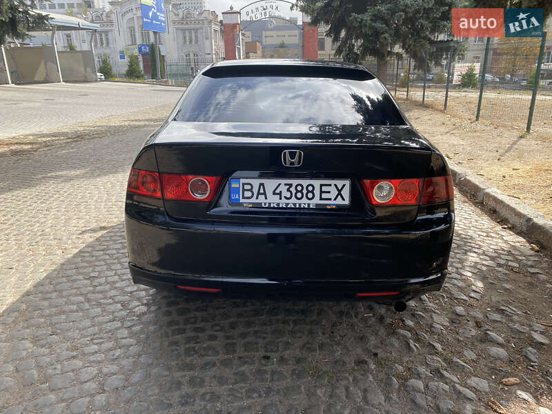 Седан Honda Accord 2006 в Кропивницком