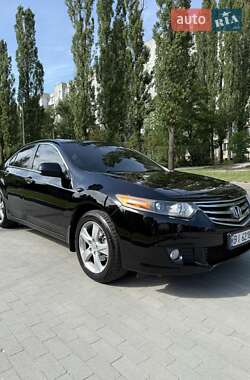 Седан Honda Accord 2010 в Полтаве