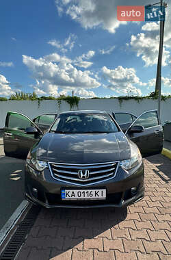 Седан Honda Accord 2008 в 