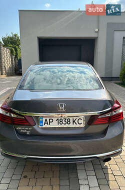 Седан Honda Accord 2017 в 