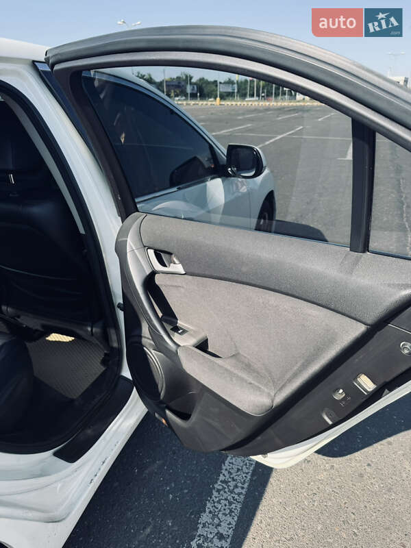 Седан Honda Accord 2010 в Одесі