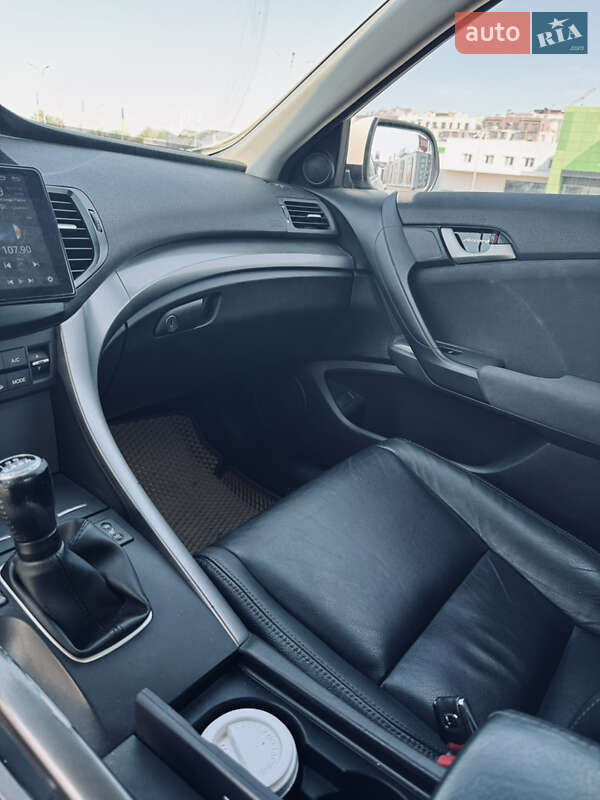 Седан Honda Accord 2010 в Одесі