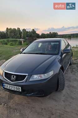 Седан Honda Accord 2004 в Киеве
