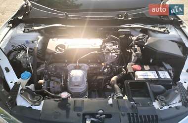 Седан Honda Accord 2017 в 