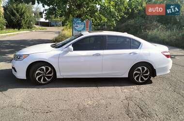 Седан Honda Accord 2017 в 
