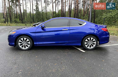 Купе Honda Accord 2012 в 