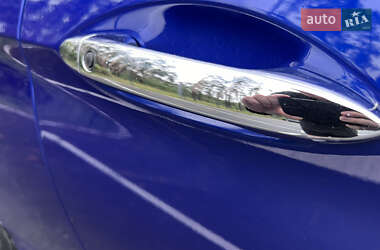 Купе Honda Accord 2012 в 