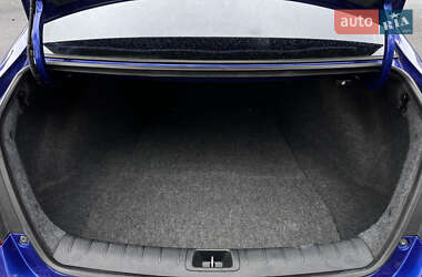 Купе Honda Accord 2012 в 