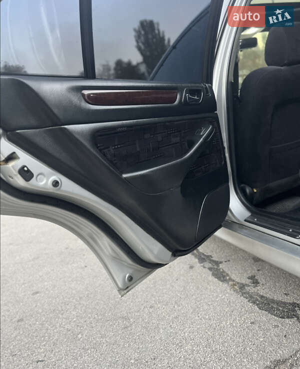 Седан Honda Accord 2000 в Запорожье