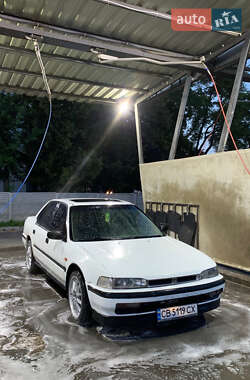 Седан Honda Accord 1991 в Чернігові