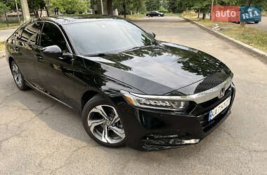 Седан Honda Accord 2018 в Киеве