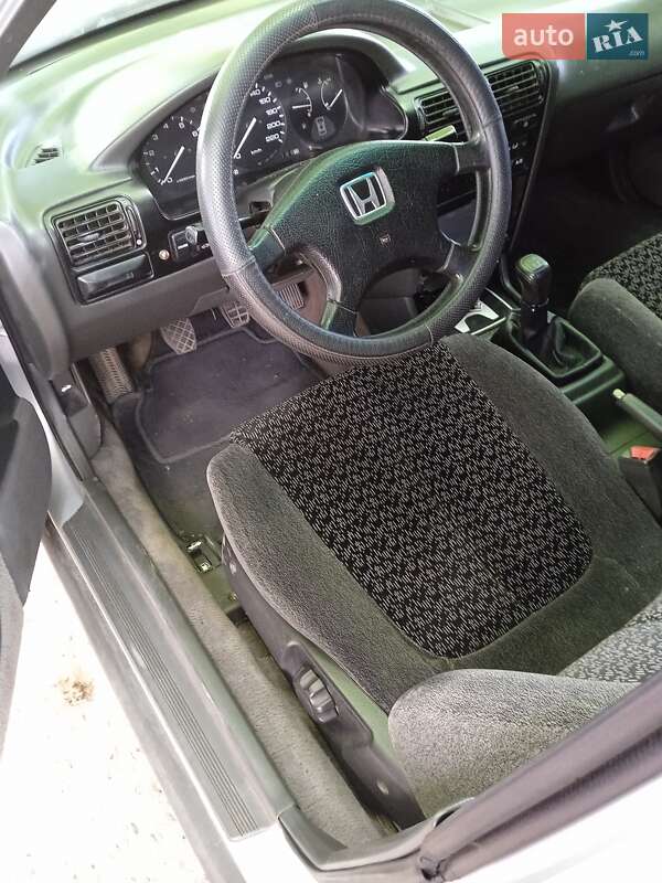 Седан Honda Accord 1993 в Южноукраїнську