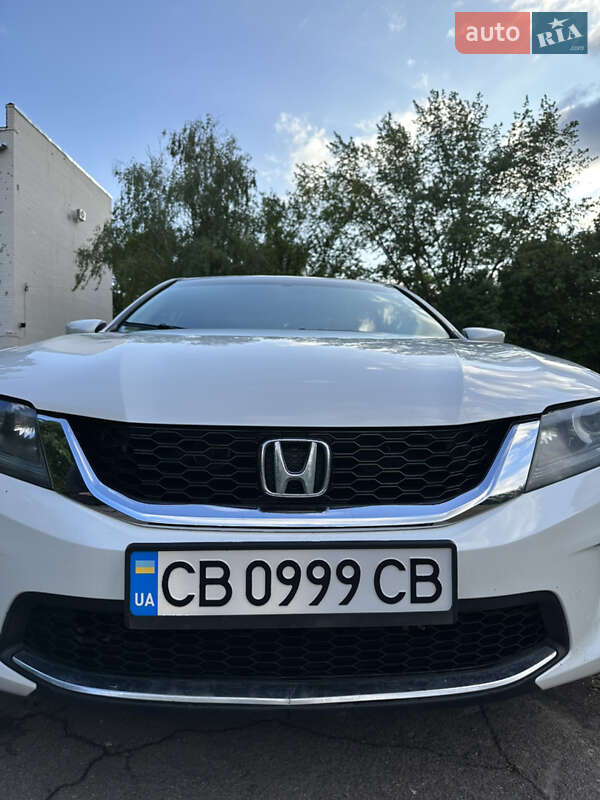Купе Honda Accord 2013 в Чернігові