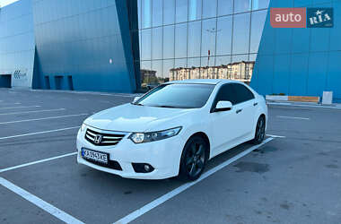 Седан Honda Accord 2011 в Киеве