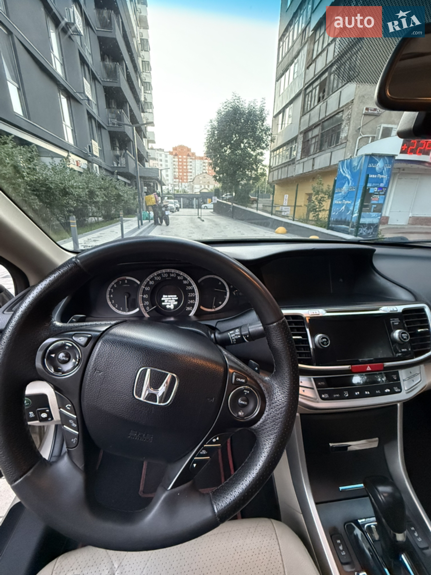 2013 Honda Accord - мініатюра 16