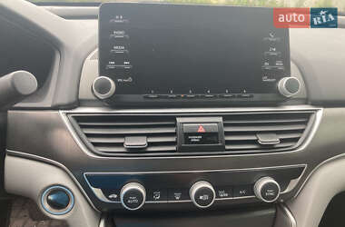 Седан Honda Accord 2019 в 