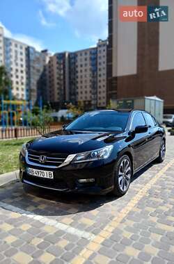 Седан Honda Accord 2015 в Виннице