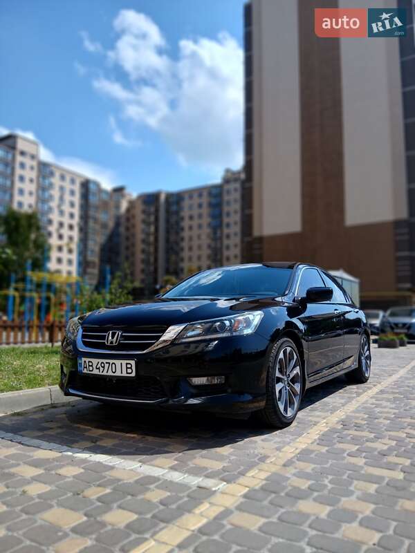 Седан Honda Accord 2015 в Виннице
