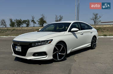 Седан Honda Accord 2018 в Одессе