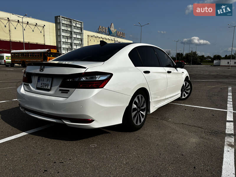 Седан Honda Accord 2017 в Києві