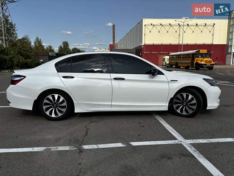 Седан Honda Accord 2017 в Києві