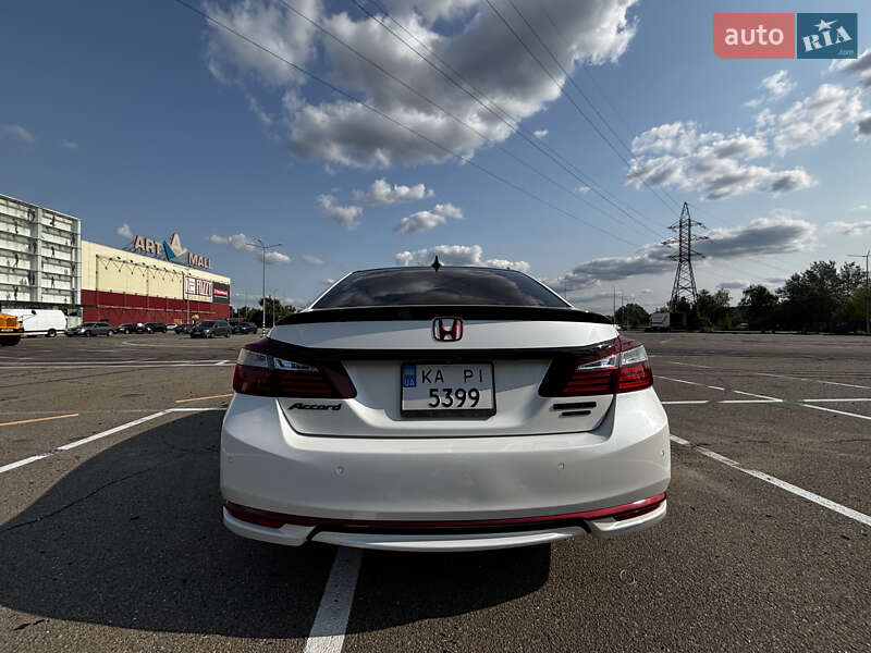 Седан Honda Accord 2017 в Києві