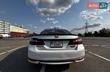 Седан Honda Accord 2017 в 
