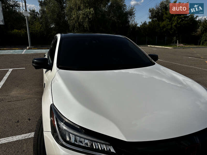 Седан Honda Accord 2017 в Києві