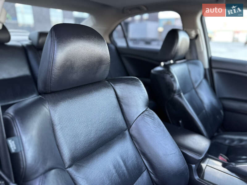 Седан Honda Accord 2008 в Чернівцях