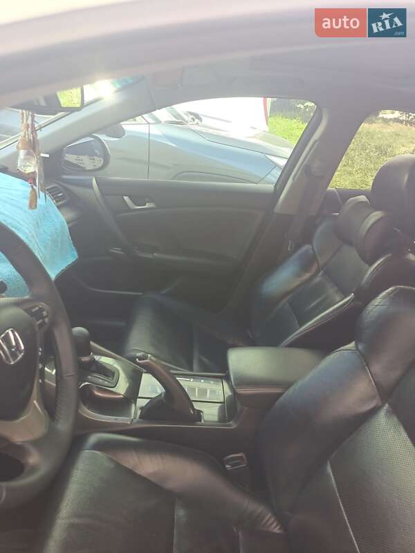 Седан Honda Accord 2008 в Хмельницькому