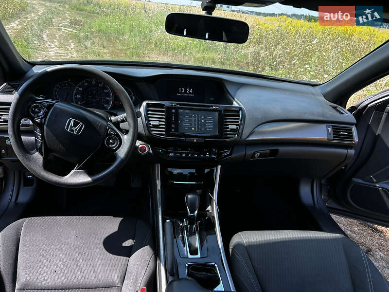 Купе Honda Accord 2017 в Киеве