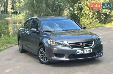 Седан Honda Accord 2014 в Киеве