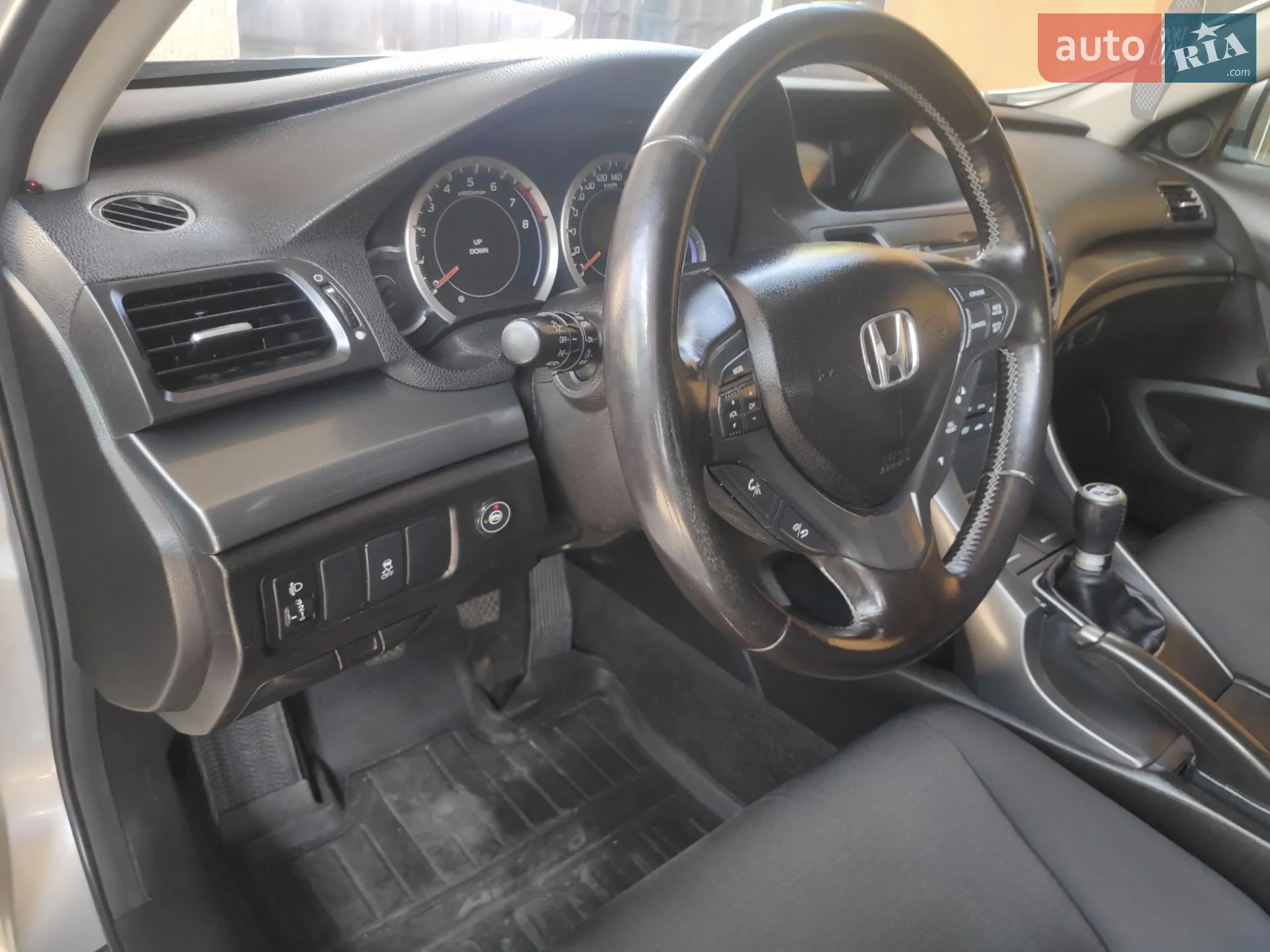 2011 Honda Accord - мініатюра 8