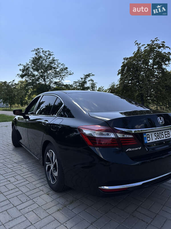 Седан Honda Accord 2017 в Кременчуці