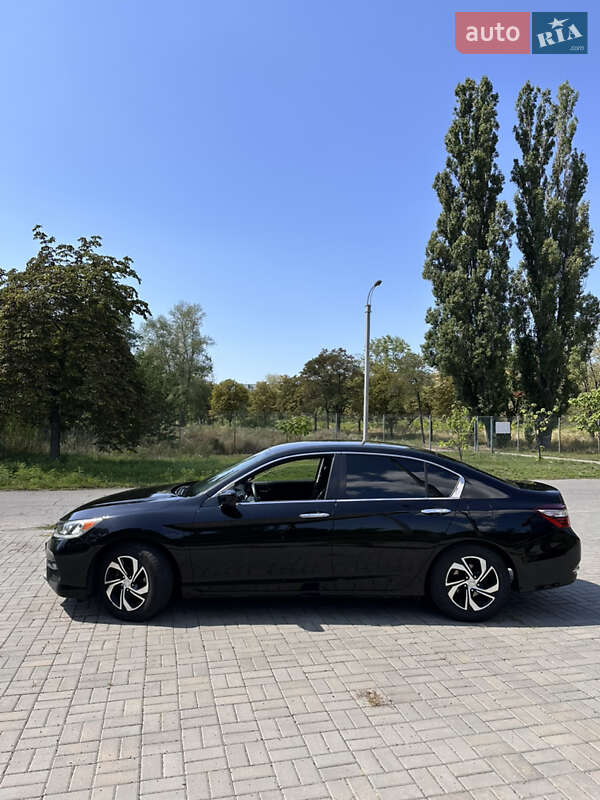 Седан Honda Accord 2017 в Кременчуці