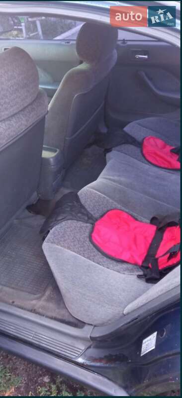 Седан Honda Accord 1993 в Дніпрі