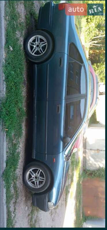 Седан Honda Accord 1993 в Дніпрі