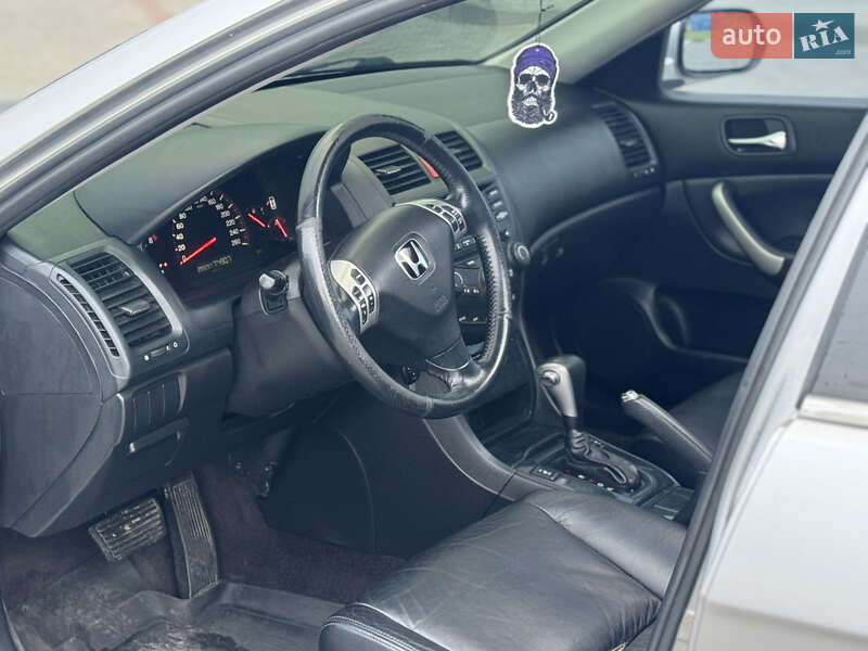 Седан Honda Accord 2006 в Хмельницькому