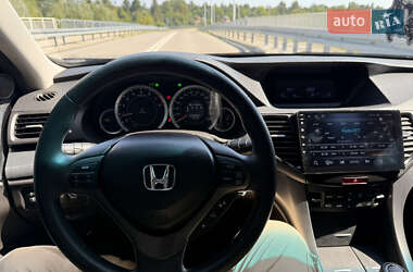Седан Honda Accord 2012 в 