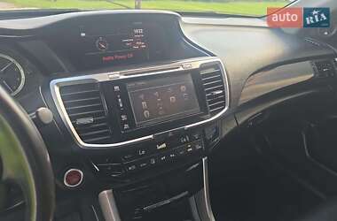 Седан Honda Accord 2017 в 