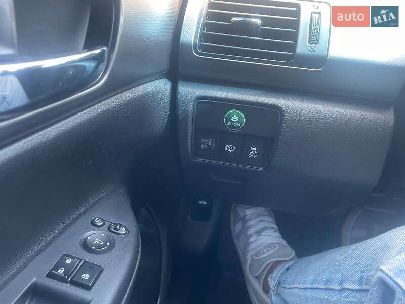 Седан Honda Accord 2013 в Одессе